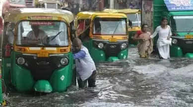 Heavy rain lashes Gujarat, over 9,500 people evacuated