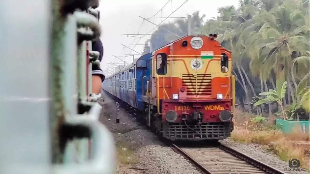 Timings of Alappuzha - Kannur Executive Express will change; It will be an hour late