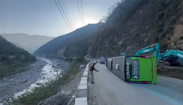 himachal accident