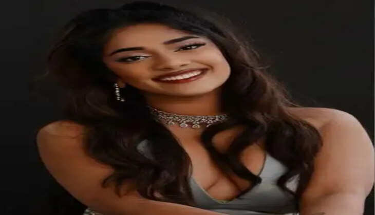 lenore-zainab-malayali-became-miss-canada-novacosmo