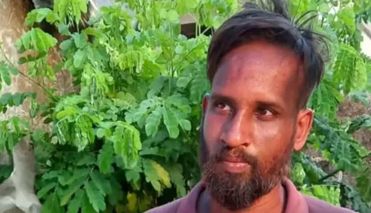 nudity show Kasaragod 