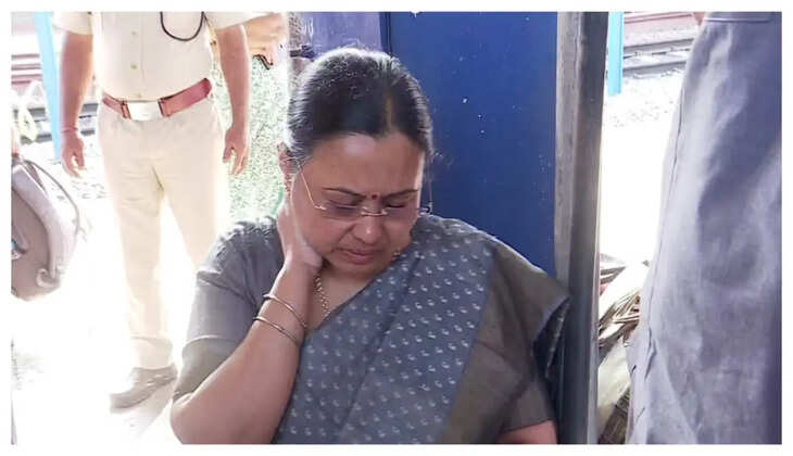 veenA